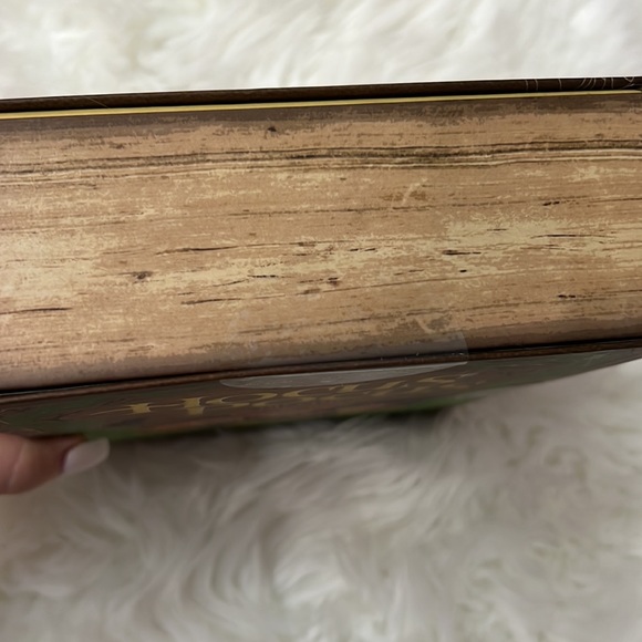 NEW Disney Hocus Pocus: The Game  - A Cooperative Game of Magic and Mayhem - Picture 8 of 10